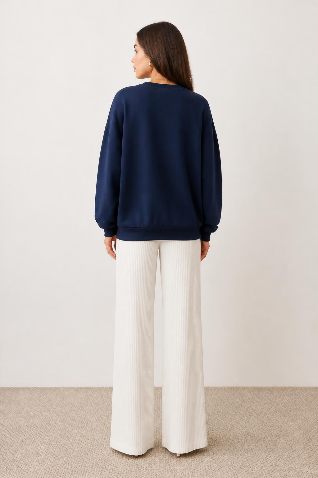 Isabella | Vintage Sweatshirt, Retro Oversized Round-Neck with Los Angeles Print - back view