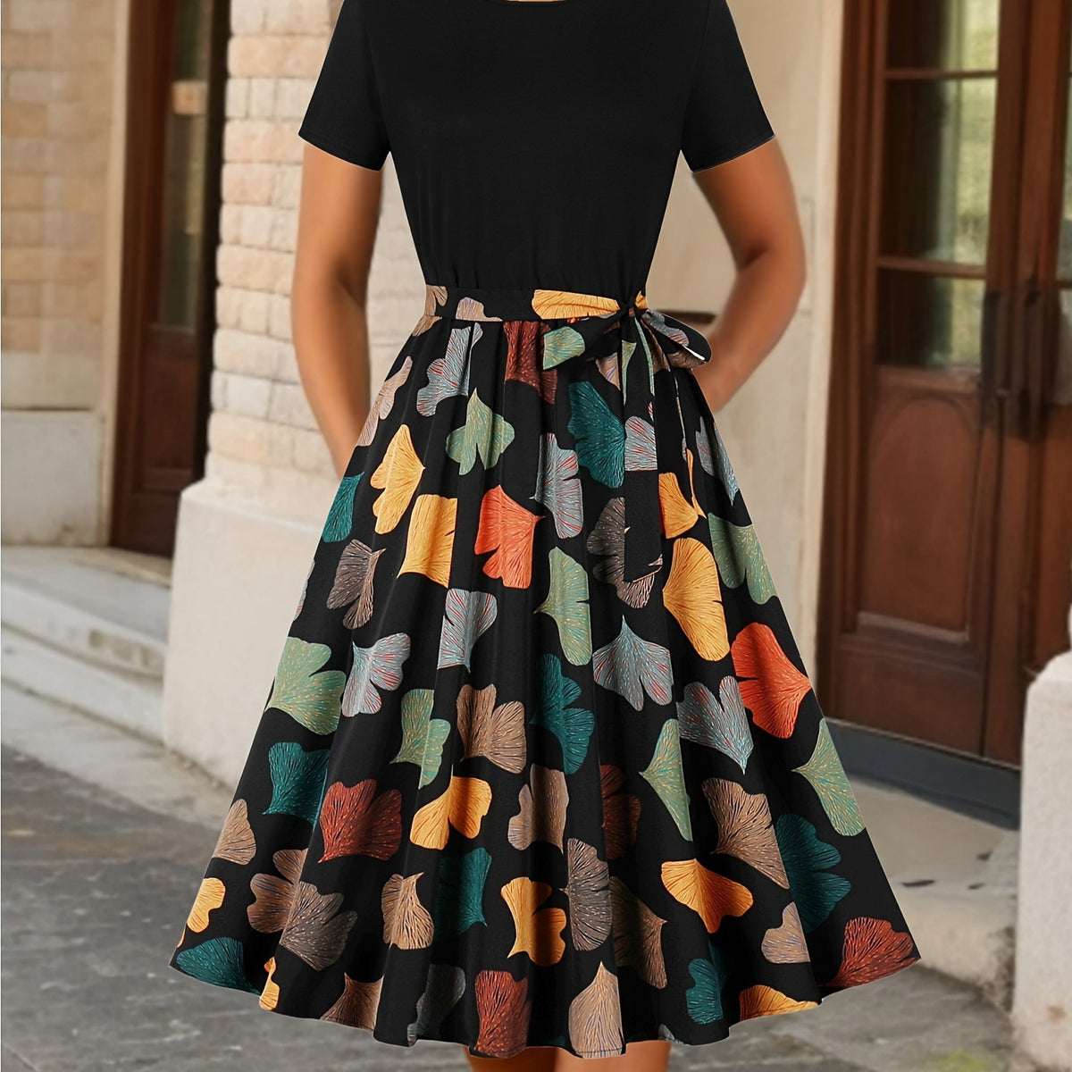 Floral Round-Neck Short-Sleeve Dress with Belt
