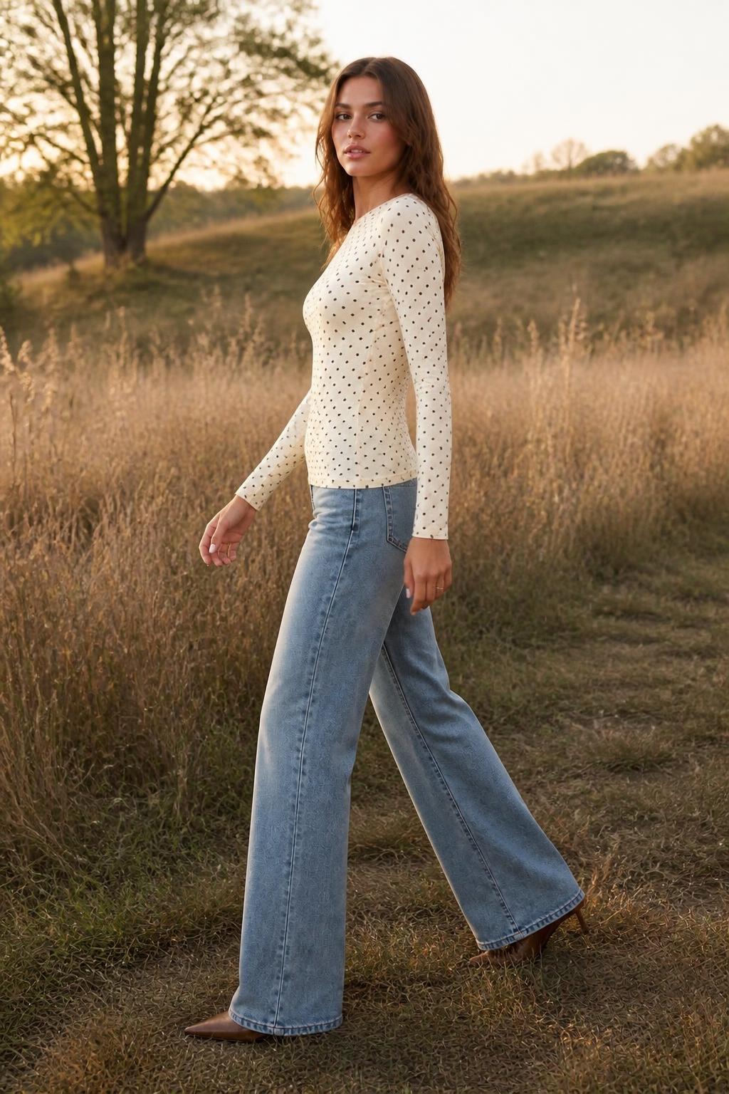 Olivia | Polka Dot Top, Long-Sleeve Cropped Stretch Fit