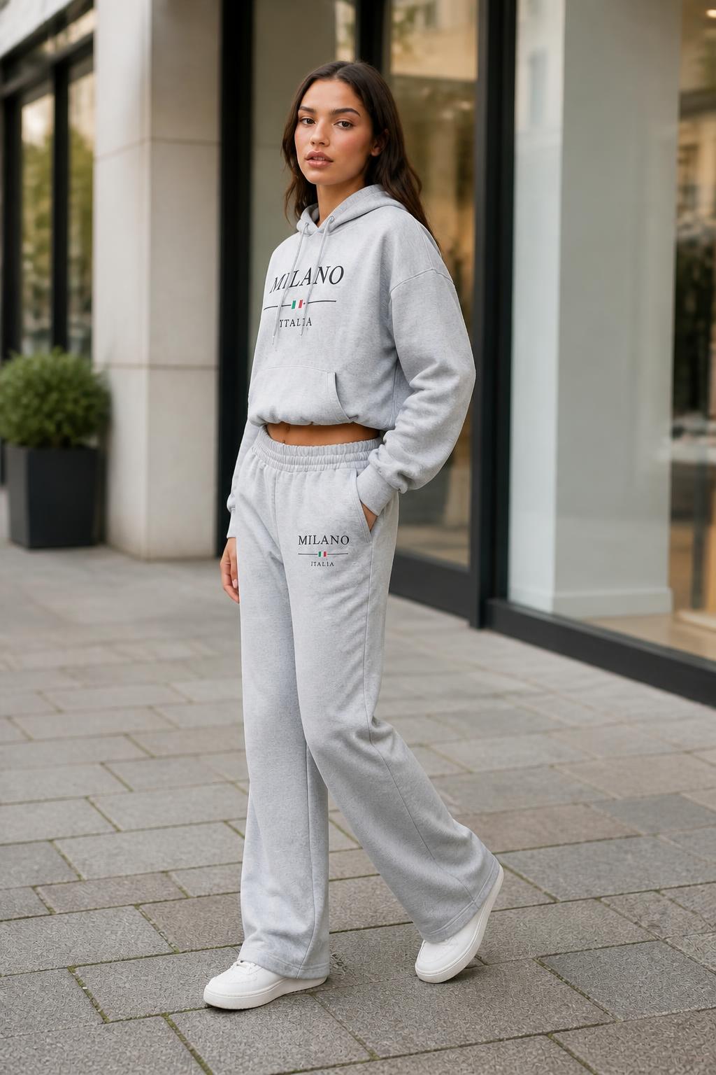 Amelia | Hoodie and Sweatpants Set, 2-Piece Letter Print with Joggers