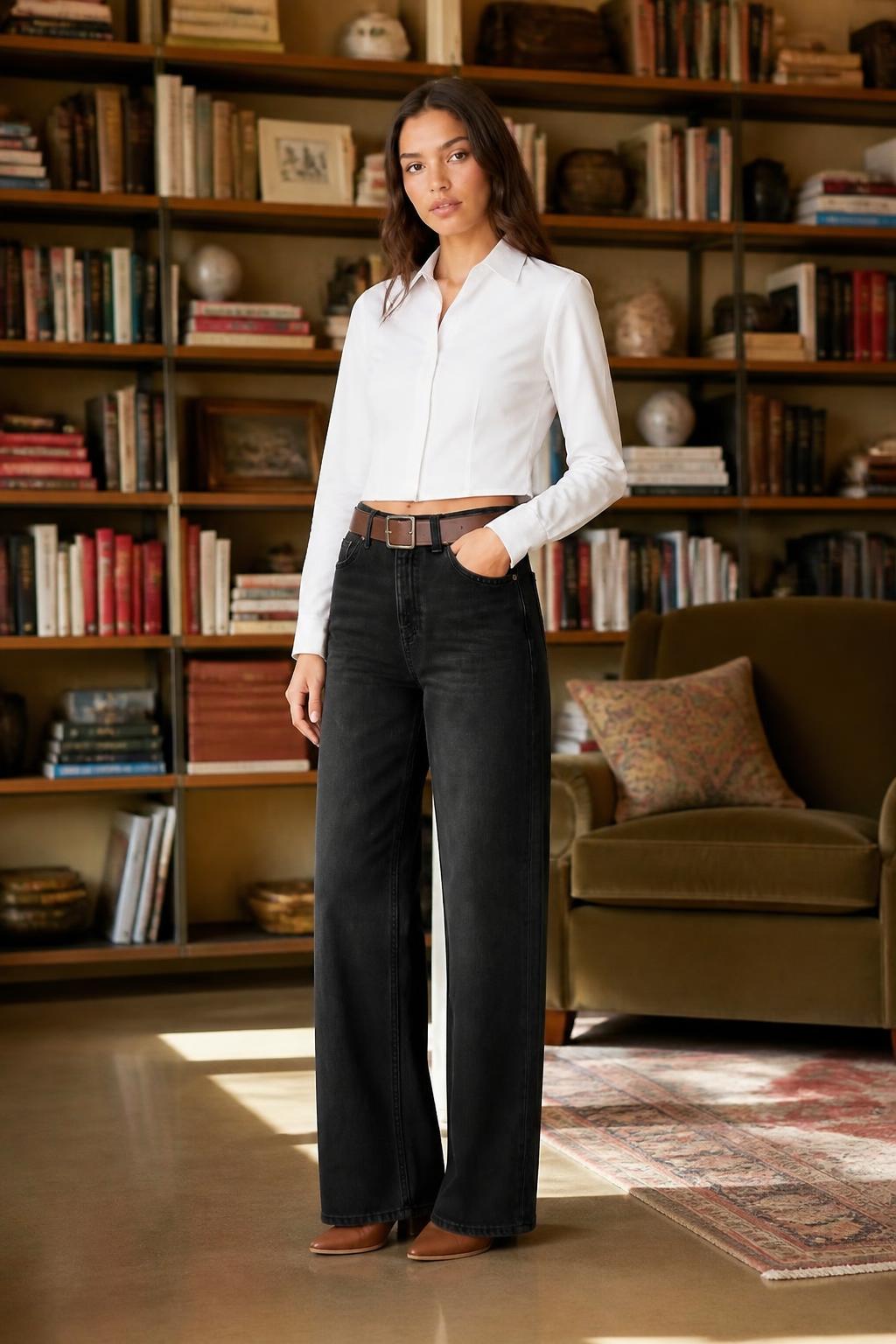 Evelyn | High Rise Jeans, Women's Washed Denim with Elastic Fit